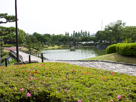 維新百年記念公園