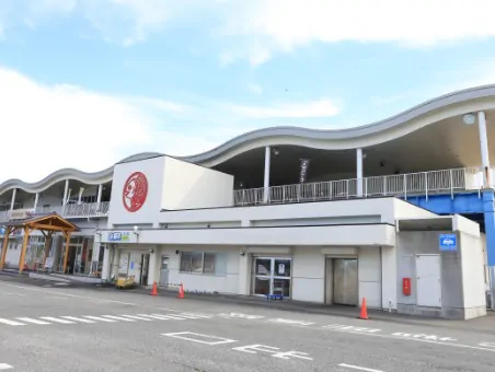 道の駅「潮騒市場 防府」